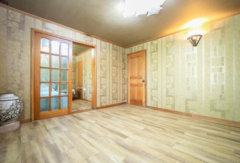 Anseong Lake Pension