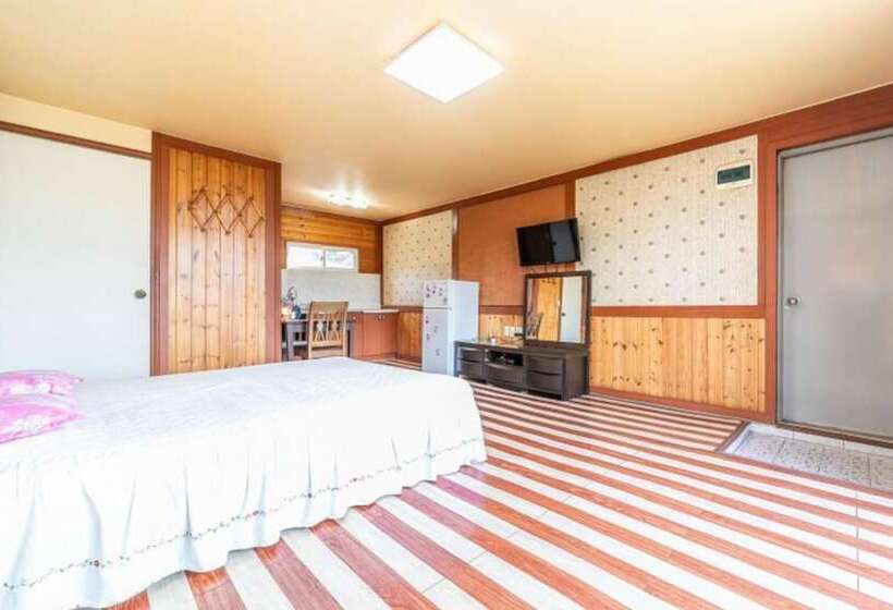 Anseong Lake Pension