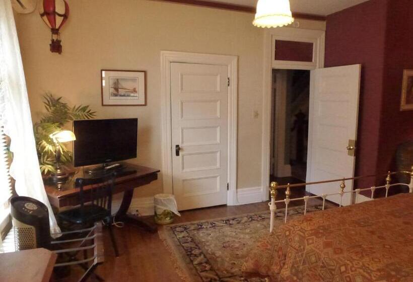 Auberge King Edward Bed And Breakfast