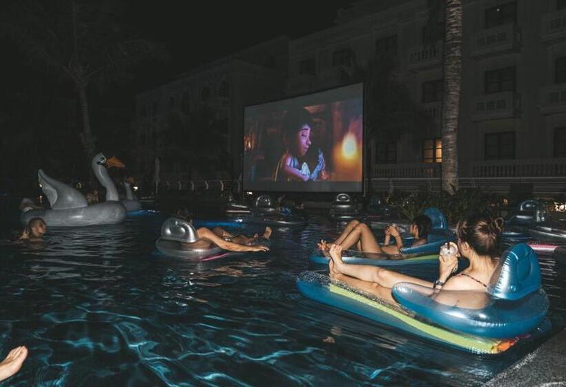 B5 12a03 Phu Quoc Waterfront Hotel Beach Swimming Pool