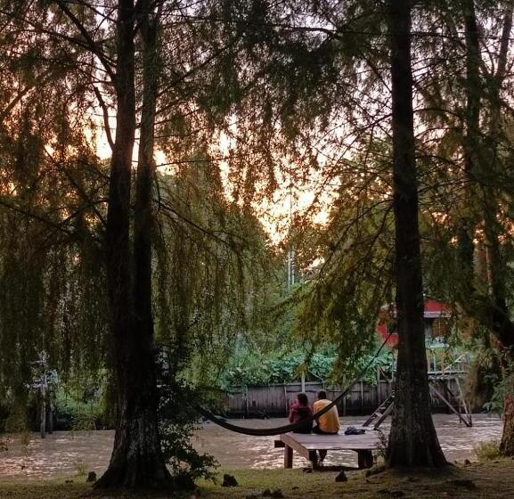 مبيت وإفطار Cabañas Le Parc En Delta De Tigre