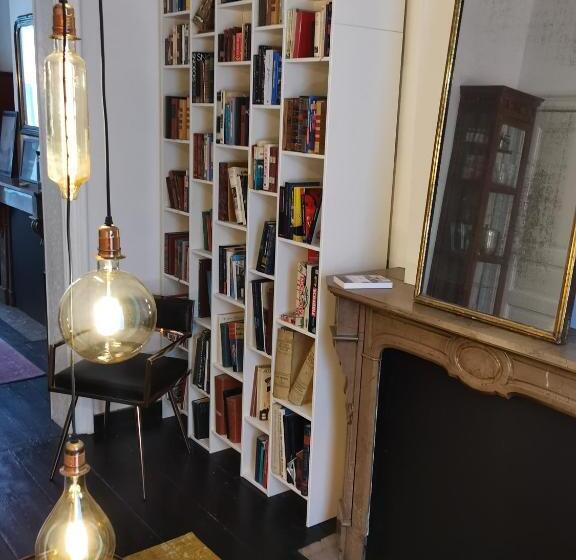 צימר Chantilly Townhouse