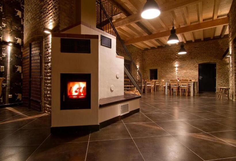 ベッドアンドブレックファースト Hinterconti