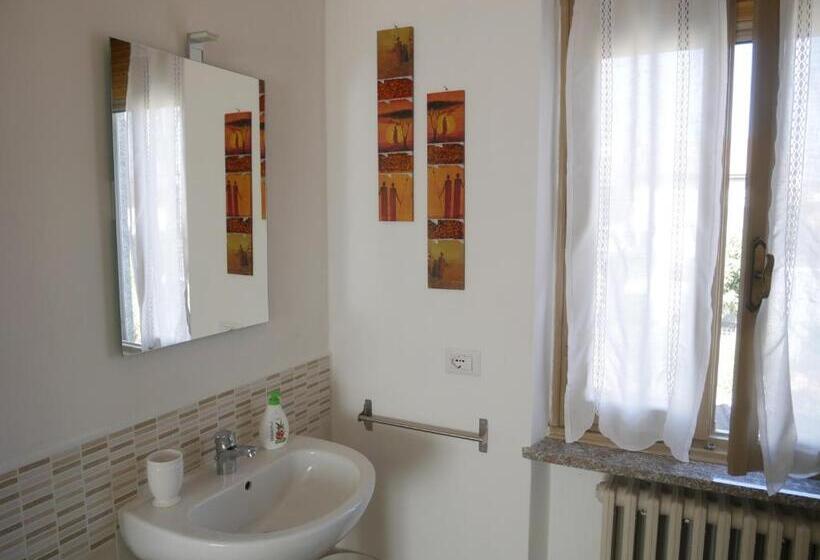 مبيت وإفطار Il Giardino Della Quercia