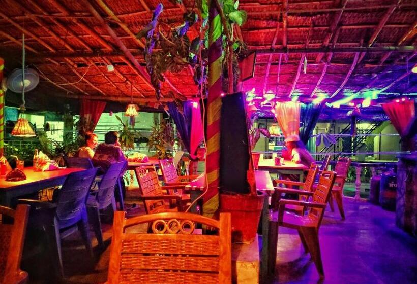 تختخواب و صبحانه Lakshmi Heritage Tourist Home