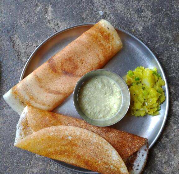 تختخواب و صبحانه Lakshmi Heritage Tourist Home