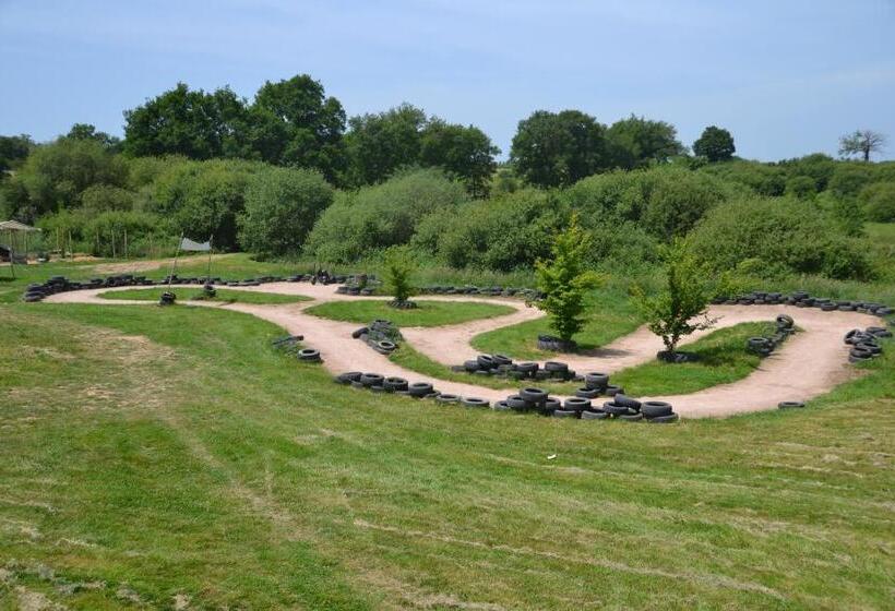 مبيت وإفطار Les Fruits Du Passau