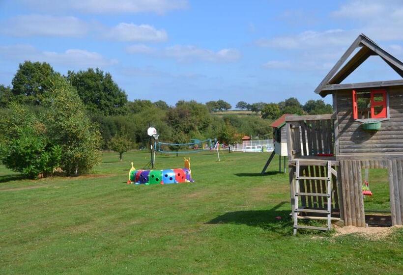 مبيت وإفطار Les Fruits Du Passau