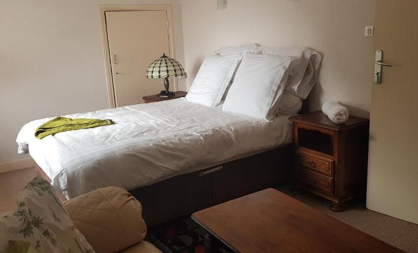 Bed and Breakfast Renard Retreat