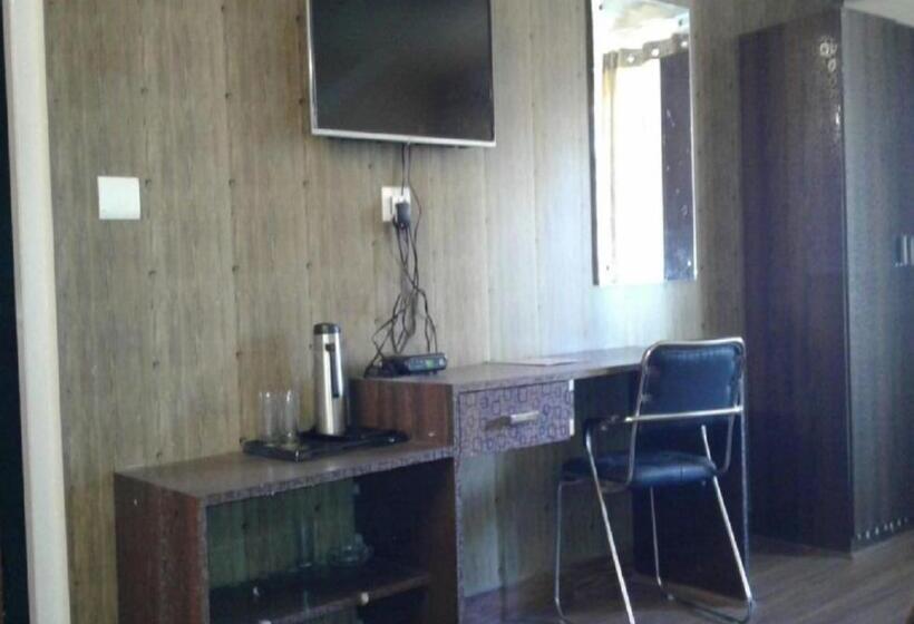 مبيت وإفطار Stayapart   Hotel Patnitop