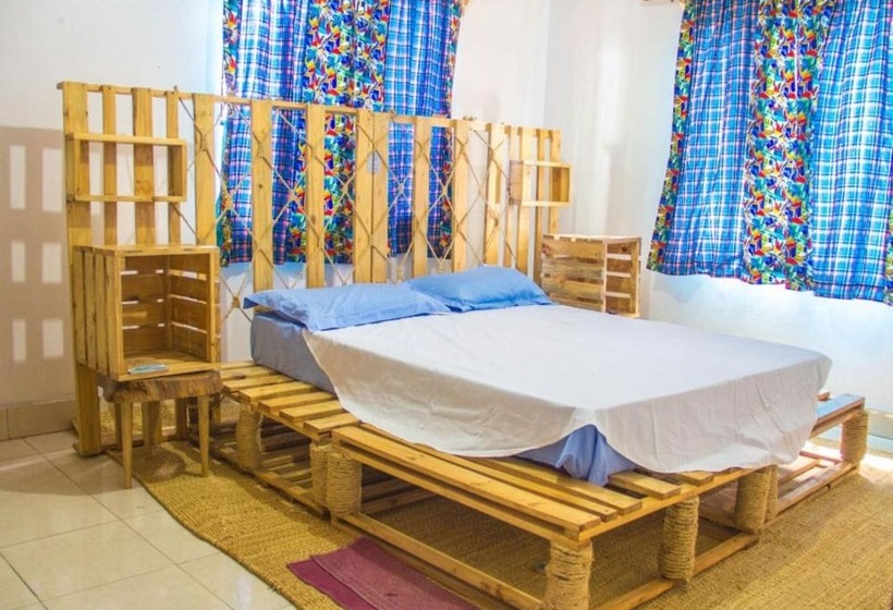 Bed and Breakfast Tanzania Garden Villas   Usa River