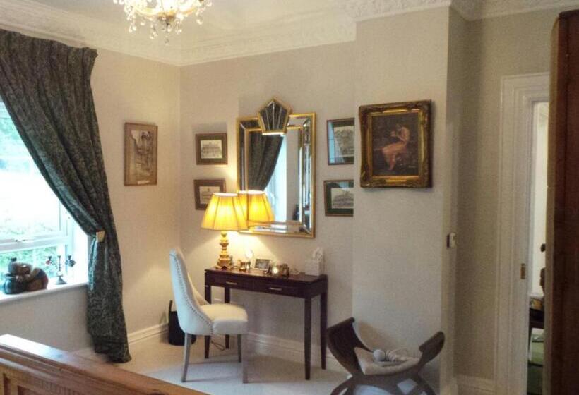 مبيت وإفطار Ten Beacon Hill