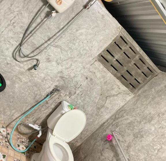 Bed and Breakfast เดอะมินิมอล นอร์ดิกเฮ้าส์the Minimal Nordic House By The Mountain Ozoneบ้านโอโซนขุนเขาแก่งกระจาน