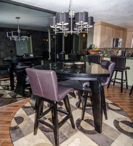 Best Gulf Front Beach View In Destin!