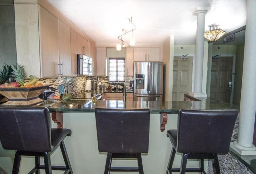 Best Gulf Front Beach View In Destin!