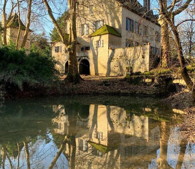 Chateau Mas De Pradie B&b Fountain View Room