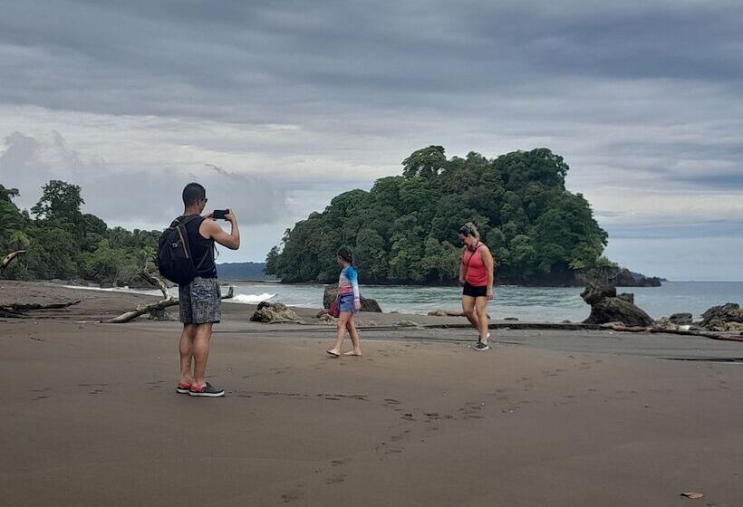 Ecohotel Bahía Terco