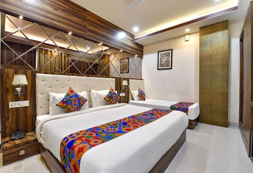 Fabhotel Prime Royal Park