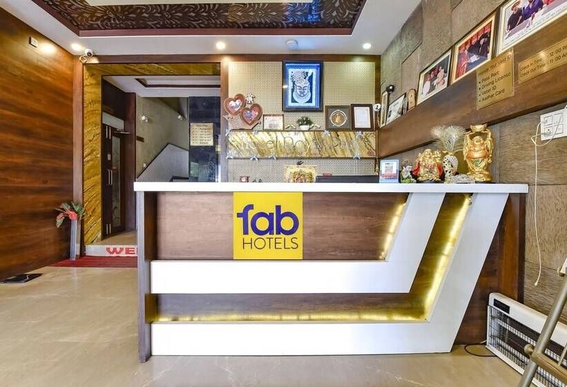 Fabhotel Prime Royal Park