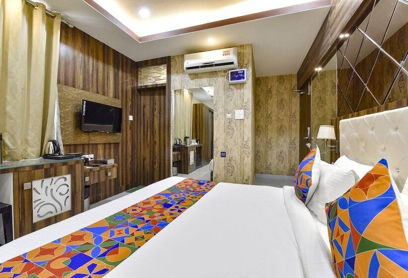 Fabhotel Prime Royal Park