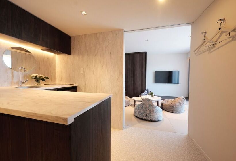 Fav Lux Hidatakayama