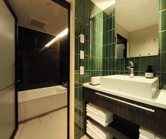 Fav Lux Hidatakayama