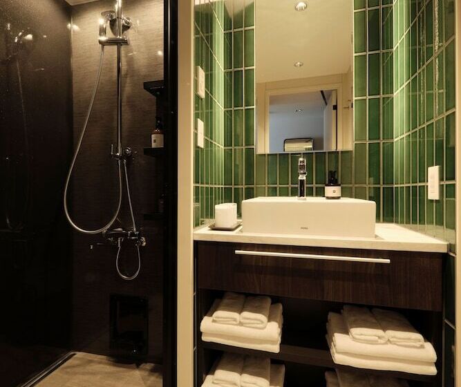 Fav Lux Hidatakayama