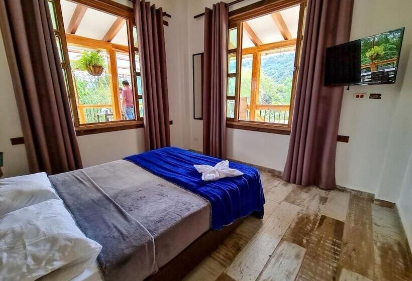 La Mercedes Cattaleya Hostal By Mh