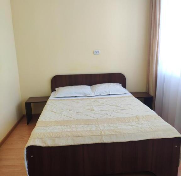 فندق комунальне підприємство готель україна