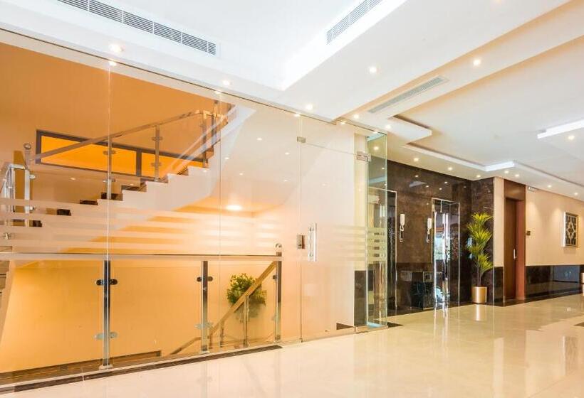 ホテル أجنحة بالم تري للشقق المخدومه