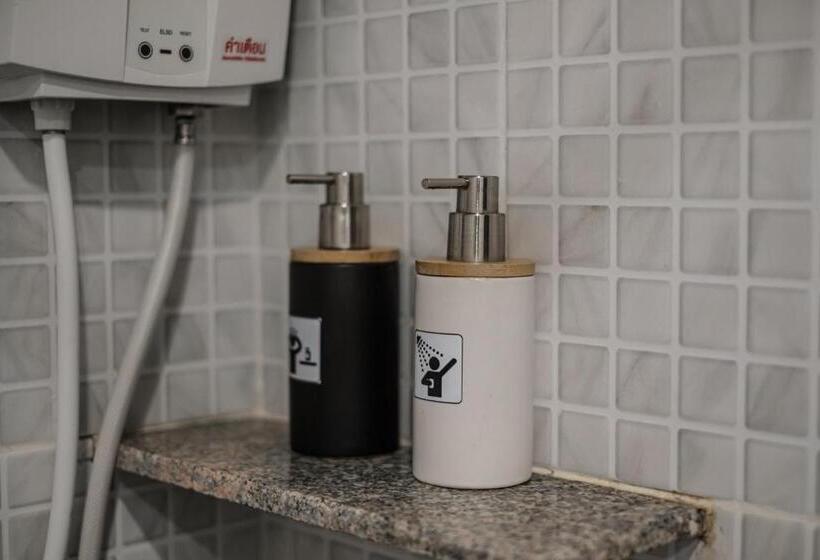 酒店 A Day Inn Lamphun