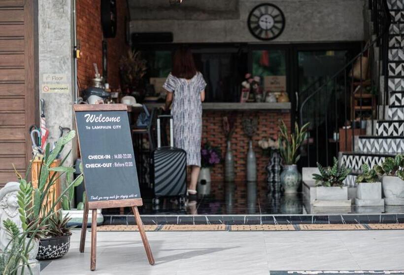 酒店 A Day Inn Lamphun