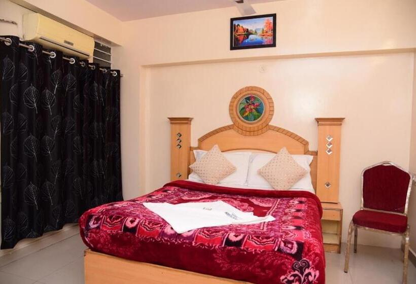 فندق Ajantha Palace