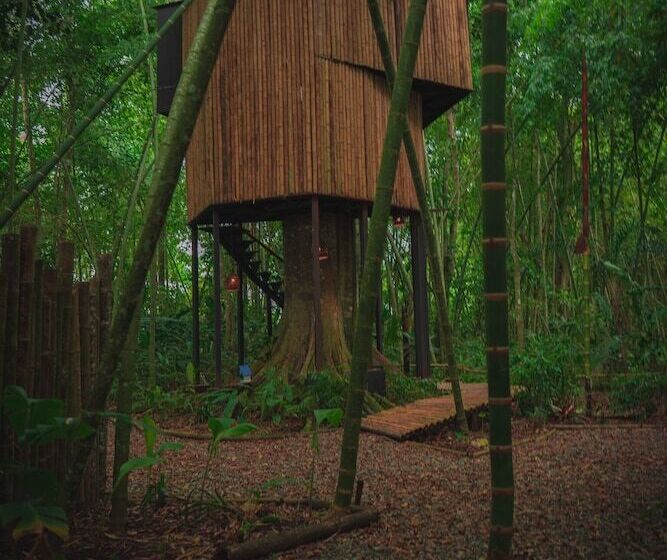 Hotel Amanatu Ecolodge & Spa