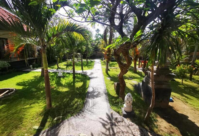 בית מלון כפרי Amed Yogika Center, Villas, Sauna And Restaurant