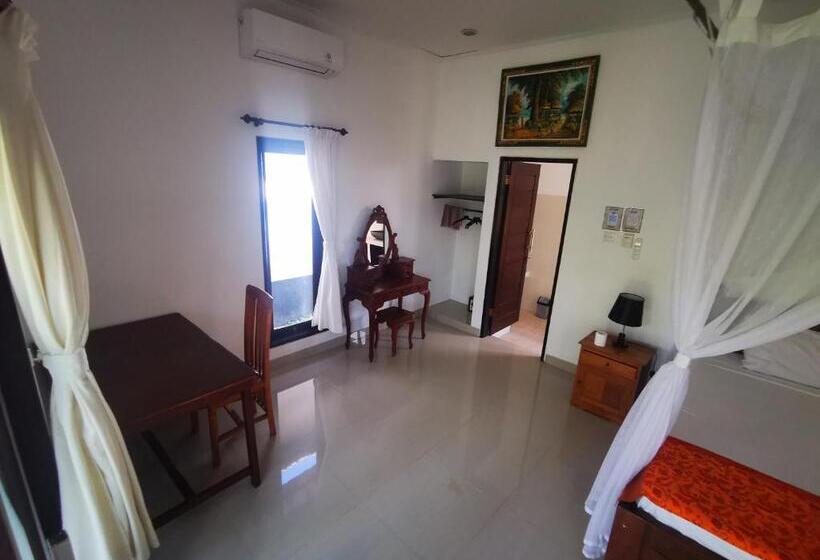 בית מלון כפרי Amed Yogika Center, Villas, Sauna And Restaurant