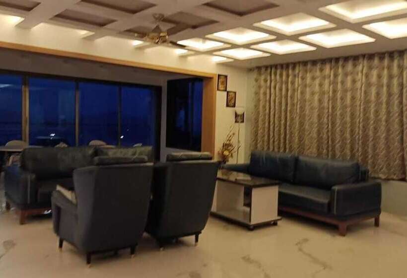 בית מלון כפרי Arc Valley Resort Mahabaleshwar