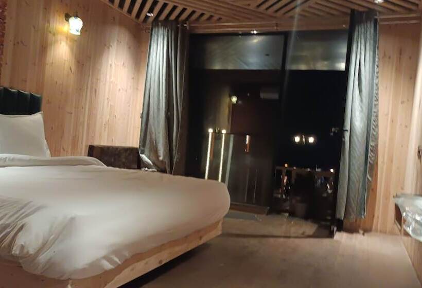 בית מלון כפרי Arc Valley Resort Mahabaleshwar