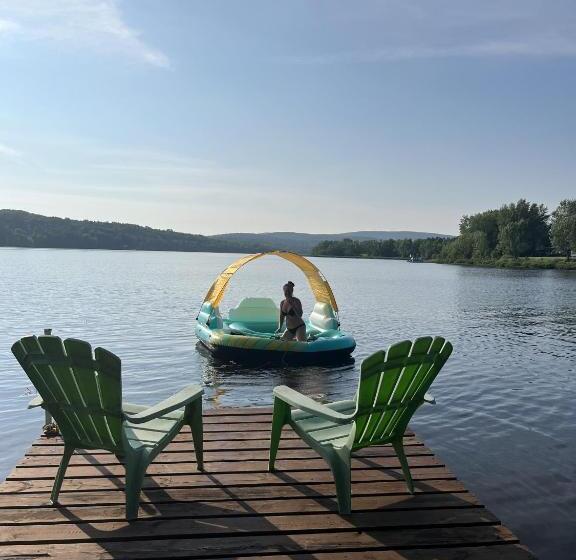 ホテル Auberge De Ferme Neuve