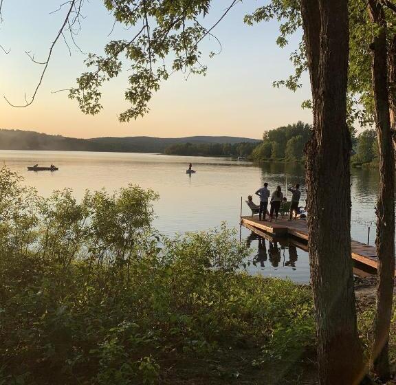 ホテル Auberge De Ferme Neuve