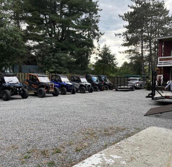 ホテル Auberge De Ferme Neuve