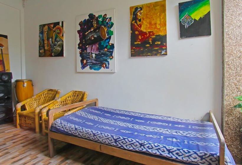 בית מלון כפרי Bale Datu Homestay By Oyo