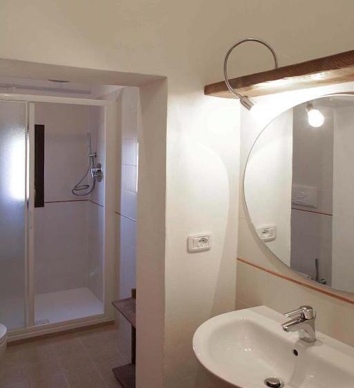 هتل Bio Agriturismo Corte Degli Ulivi