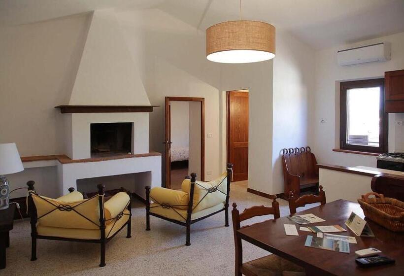 هتل Bio Agriturismo Corte Degli Ulivi