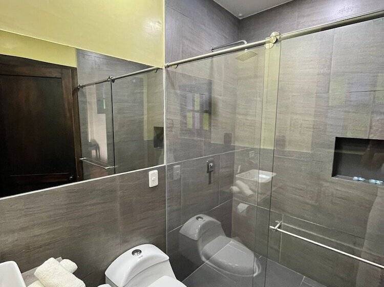 هتل Bora Bora Campestre Los Mangos