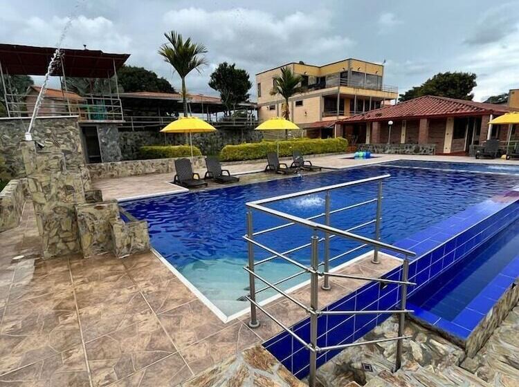 Отель Bora Bora Campestre Los Mangos