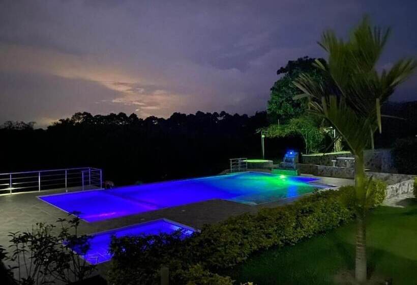 Отель Bora Bora Campestre Los Mangos