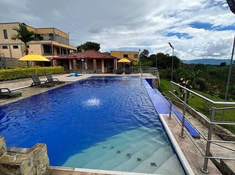 Отель Bora Bora Campestre Los Mangos