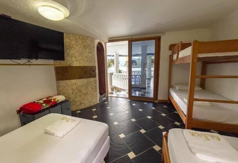 ホテル Casa Linda Guatapé