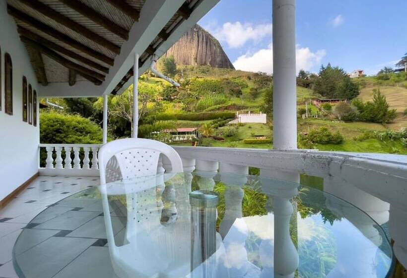 ホテル Casa Linda Guatapé